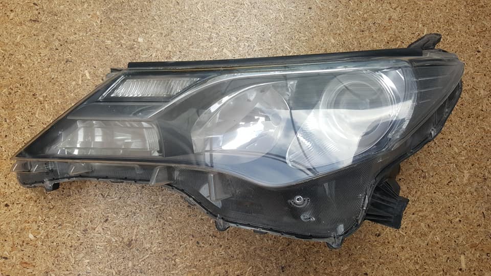 FAROS DELANTEROS TOYOTA RAV4 2013 AL 2015